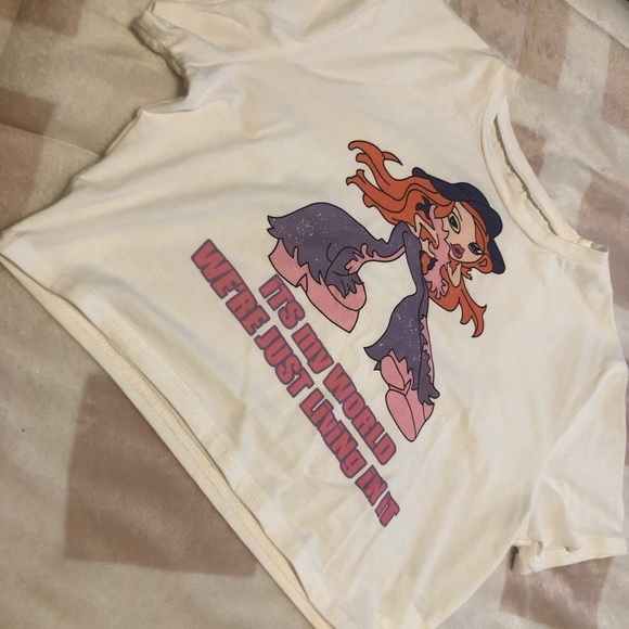 Crop Top - Small. - Picture 2 of 2